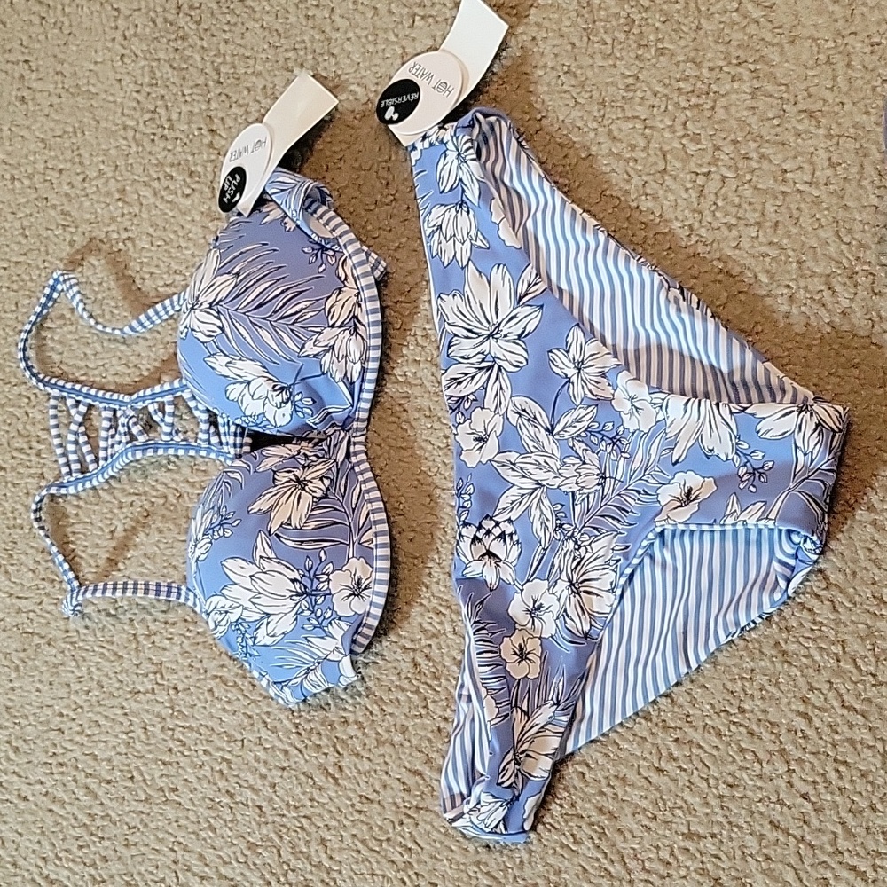 Hot Water Two-piece Bathing Suit size Large NWT